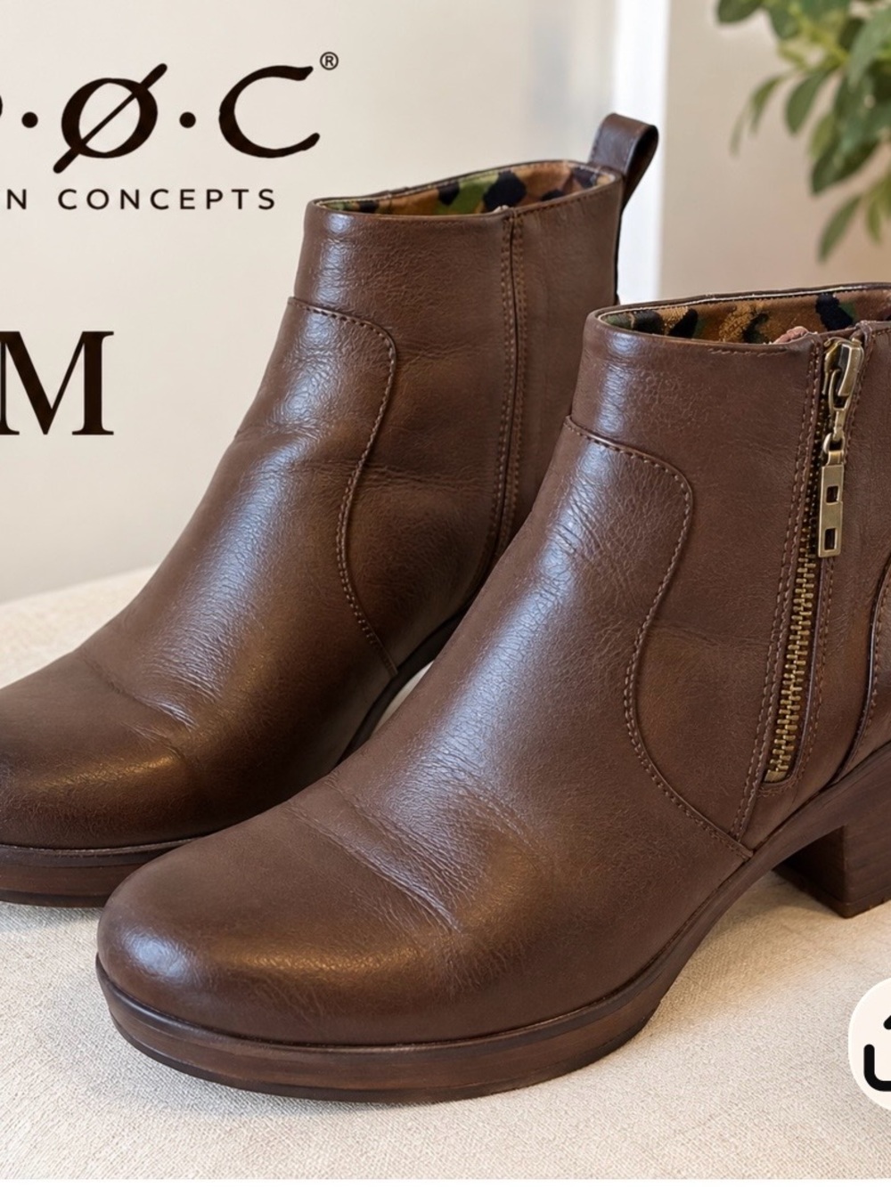 b.o.c. Born Concepts Brown Ankle Booties Size 9M Side Zip Block Heel